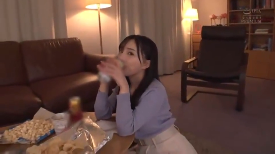 [楪カレン]密着囁き、背徳の快楽。楪カレンの誘惑